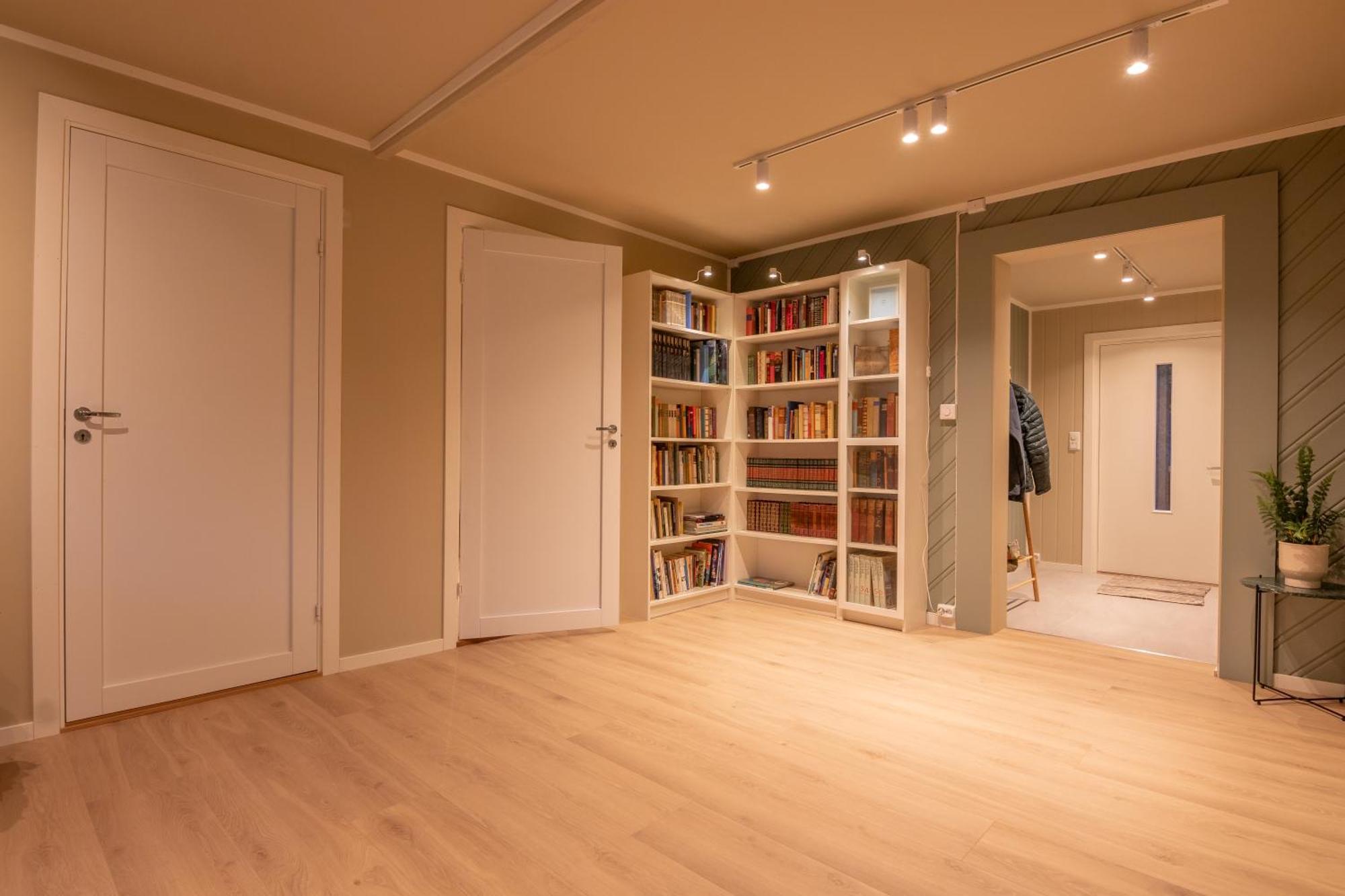 Cozy And Spacious Apartment In City Centre ترومسو المظهر الخارجي الصورة